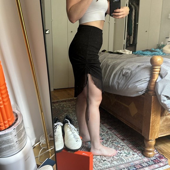 🖤Y2K skirt with gathered tied mesh side slit - Picture 4 of 5